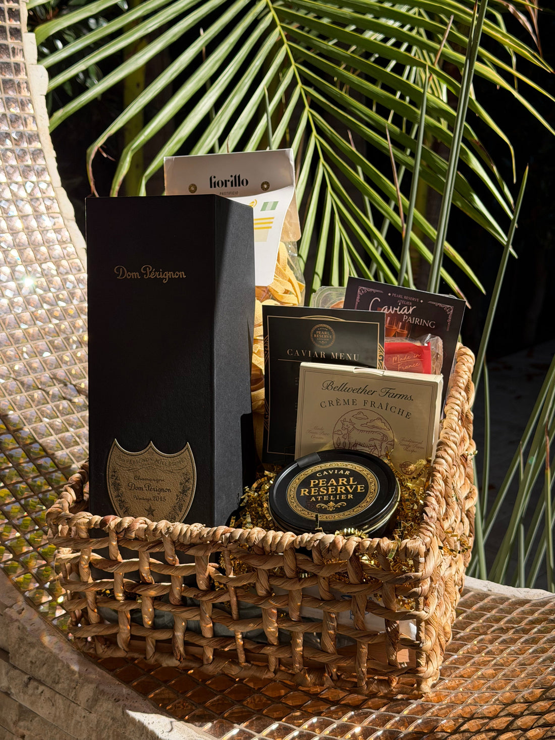 Holiday Caviar Guide 2025: Hosting, Pairings, and Luxury Gifting